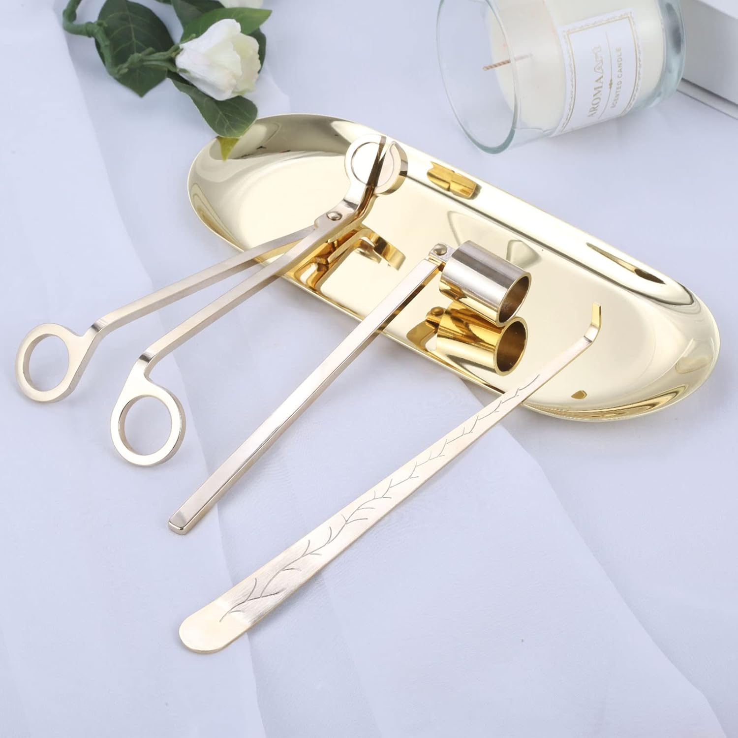MUXSAM 4 in 1 Candle Accessory Set - Gold 1