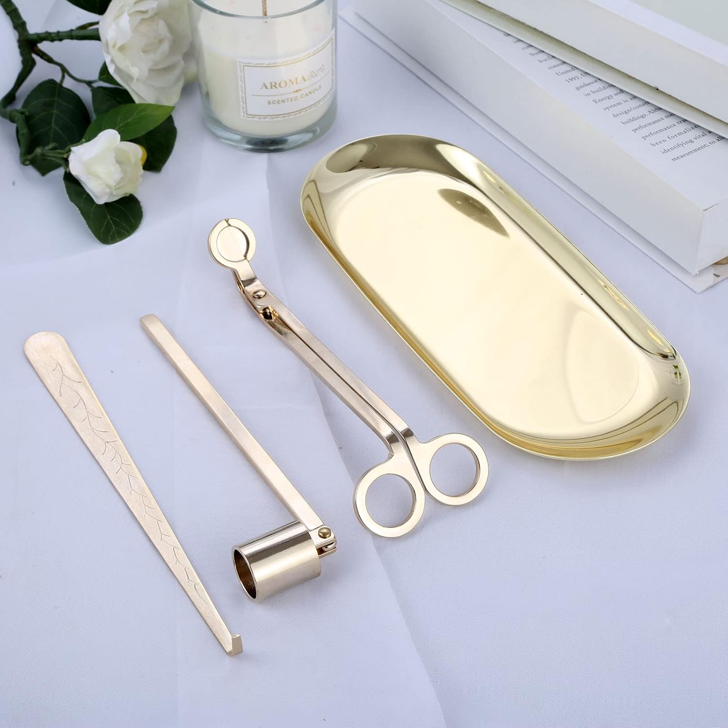 MUXSAM 4 in 1 Candle Accessory Set - Gold 1