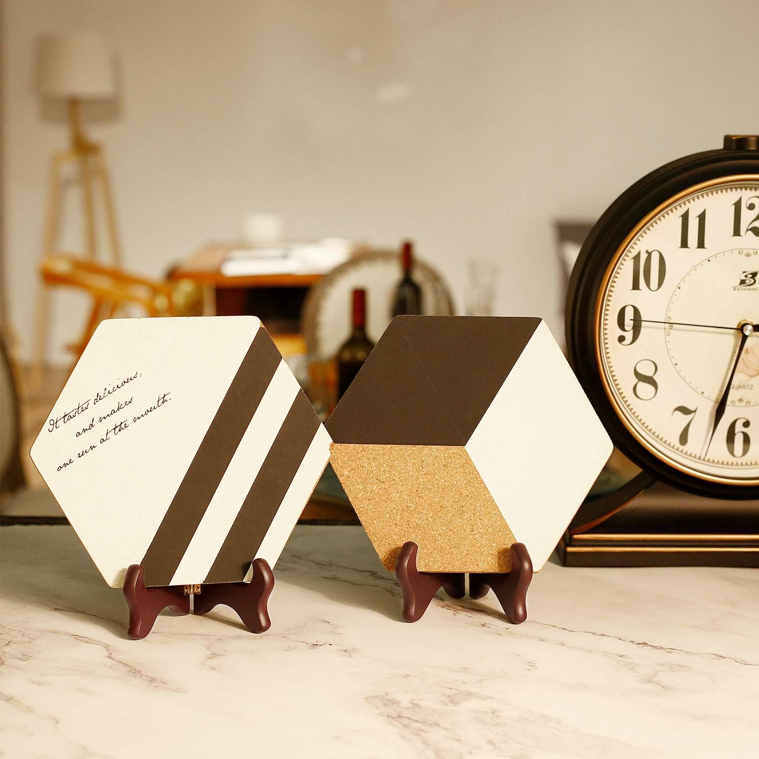 Tatuo 4 Pack Red Wooden Easel Display Stand