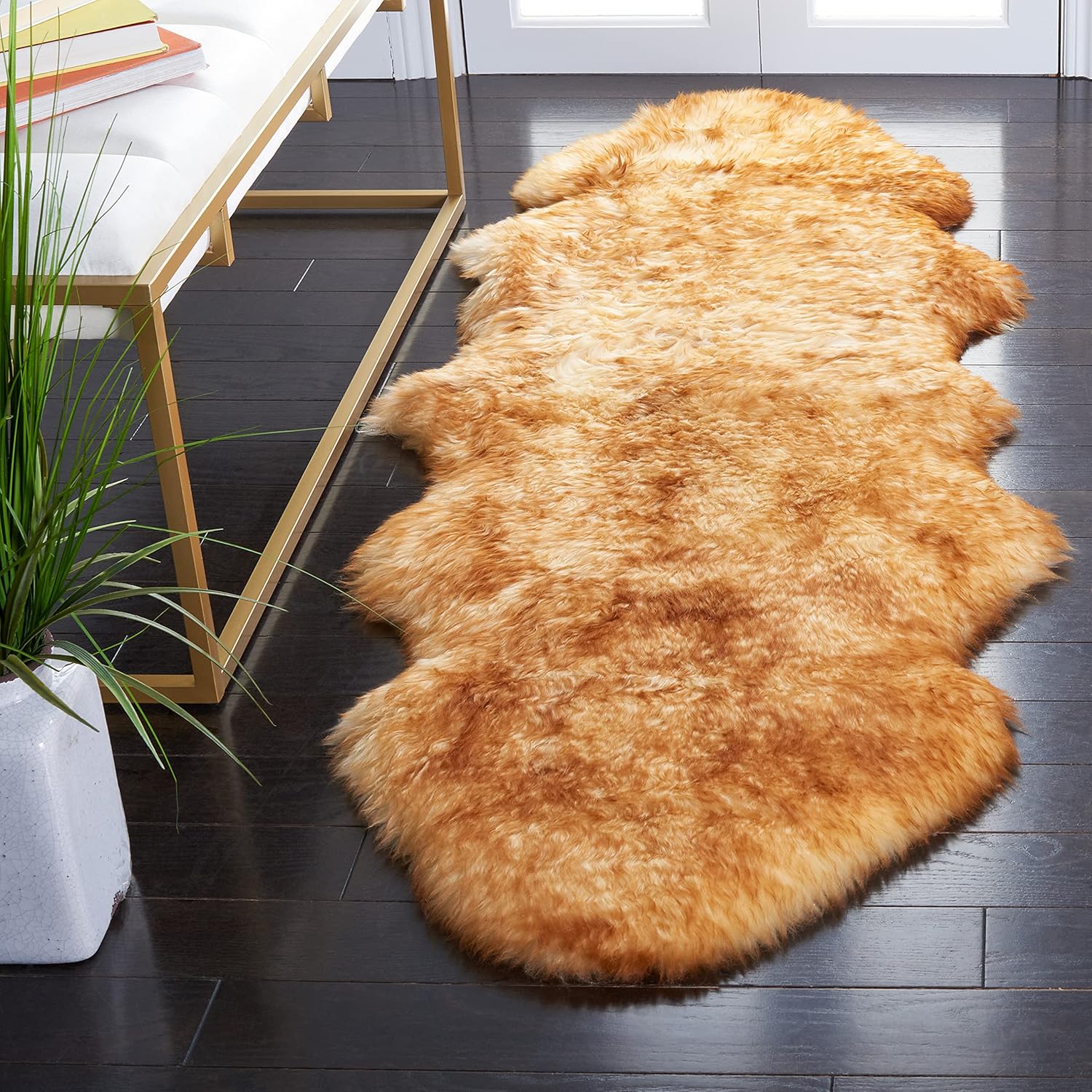 Safavieh Sheep Skin Runner Rug 2 x 6 Champagne